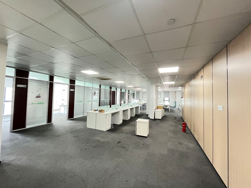 杭州之翼(华威大厦)出租-848m²-精装修